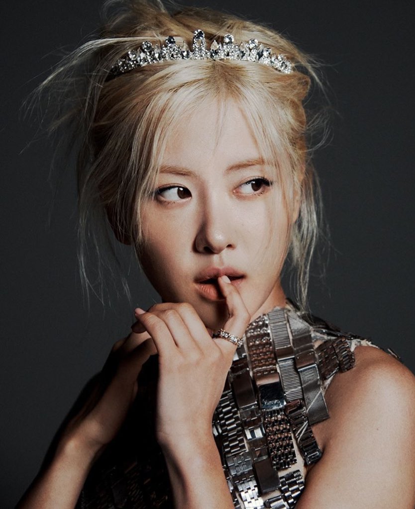 Rosé BLACKPINK Siap Guncang Grammy 2026, APT. Masuk Tiga Nominasi Bergengsi